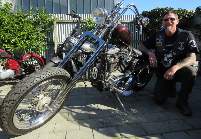 Ash8willieMotorbike1