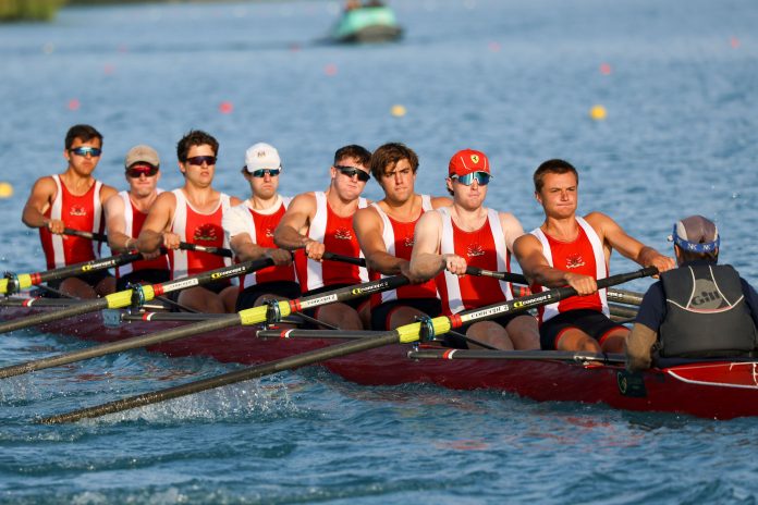 Ash5bedeGiera rowing