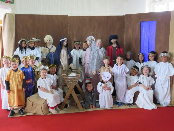 Ash11ChristmasNativity4