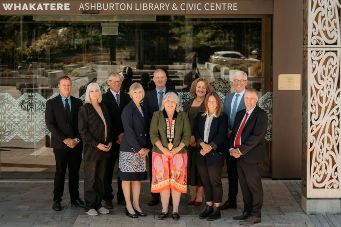Ash25ashburtonDistrict councillorsMayor